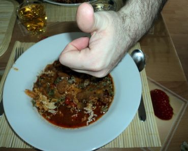 Setengah hari melihat Suami bertugas