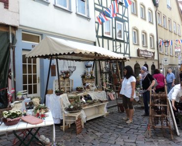 Taman Bunga Impian di Kota Tua