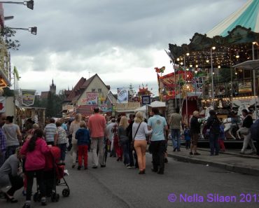 Jalan-jalan ke Pasar Malam Kota Tua