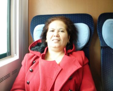 Mama Tercinta naik kereta ICE menuju Berlin