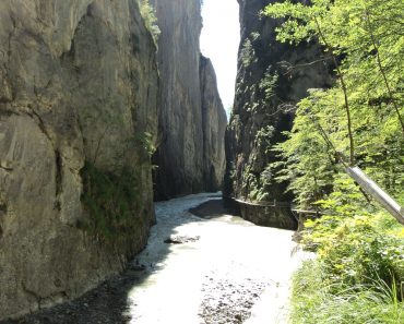 Liburan Swiss Part 6 – Wisata Tebing Aareschlucht