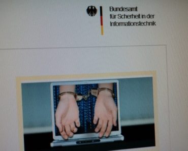 Hati-hati Jangan Melakukan Hal Ilegal Melalui Internet