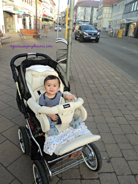 Perkembangan Benjamin Usia 8 ke 9 Bulan