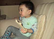 Desperate Mom dan Anak Cowonya. Akal Siapa yang Paling Jitu?